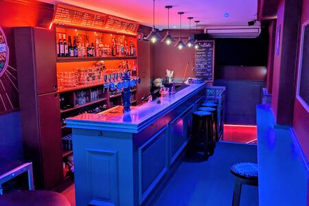 découvrez les meilleurs bars à jeux de toulouse pour une soirée conviviale entre amis, avec une large sélection de jeux de société et une ambiance chaleureuse.